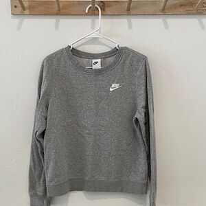 Nike Gray Crewneck Sweatshirt